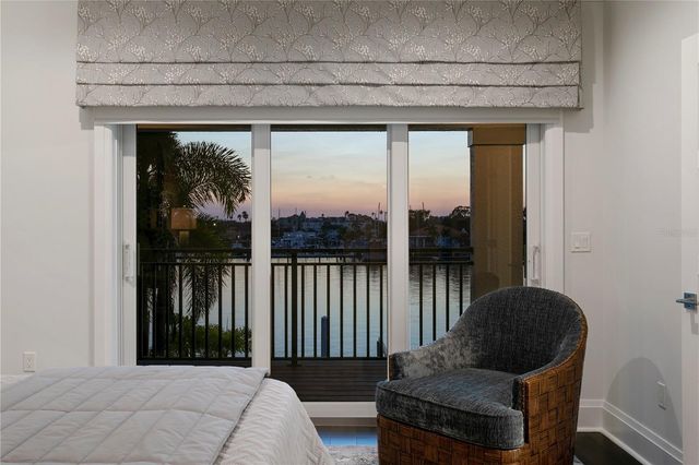 1037 ROYAL PASS ROAD, Tampa, FL 33602