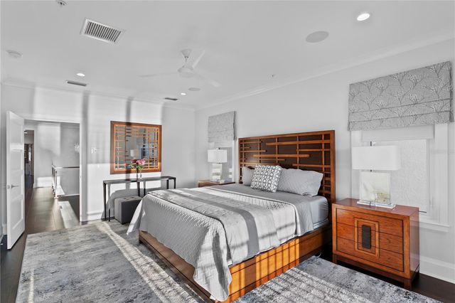 1037 ROYAL PASS ROAD, Tampa, FL 33602