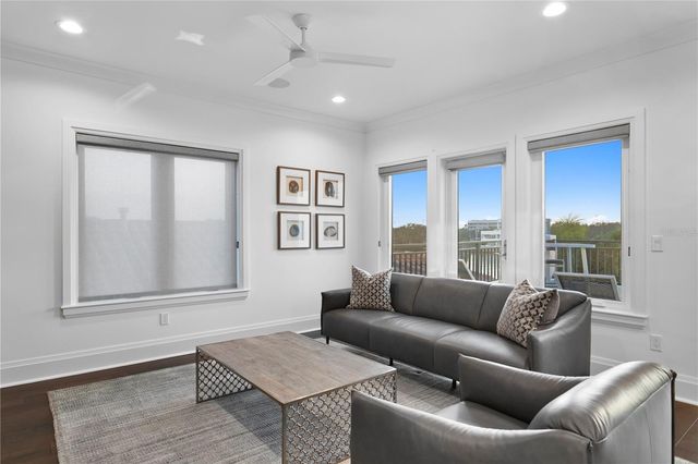 1037 ROYAL PASS ROAD, Tampa, FL 33602