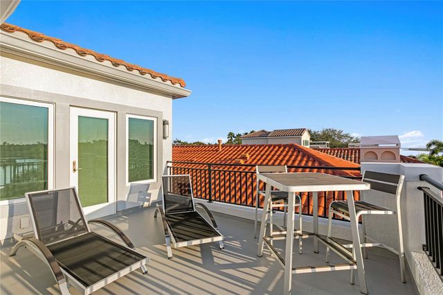 1037 ROYAL PASS ROAD, Tampa, FL 33602