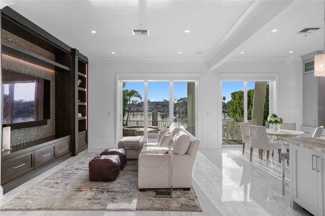 1037 ROYAL PASS ROAD, Tampa, FL 33602