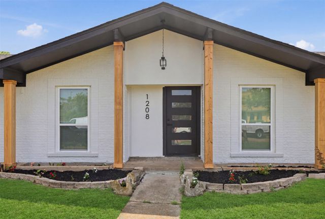 1208 Berkeley Drive, Richardson, TX 75081