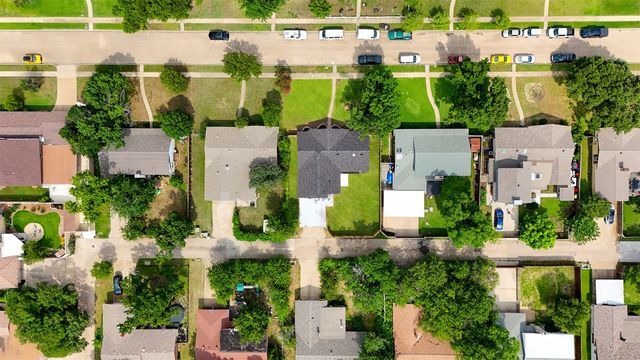 1208 Berkeley Drive, Richardson, TX 75081