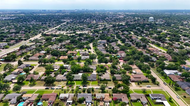 1208 Berkeley Drive, Richardson, TX 75081