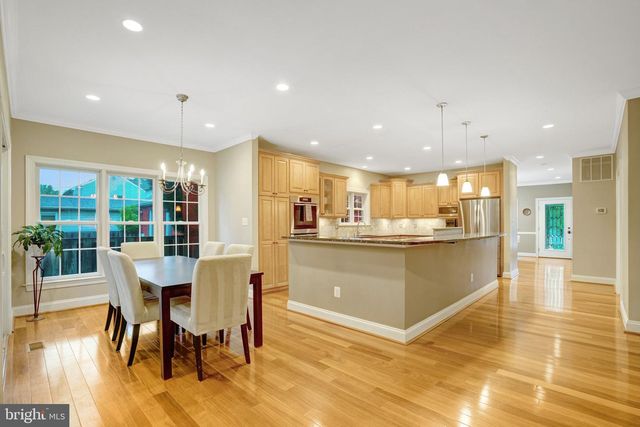 117 W GEORGE MASON RD, Falls Church, VA 22046