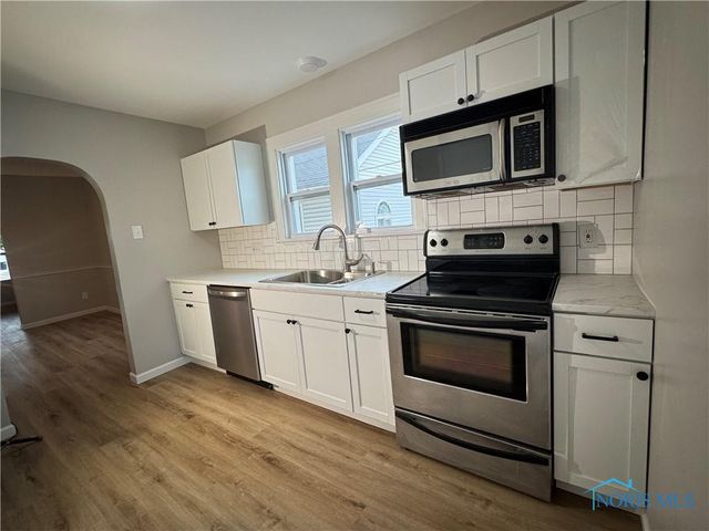 302 Warrington Road, Toledo, OH 43612