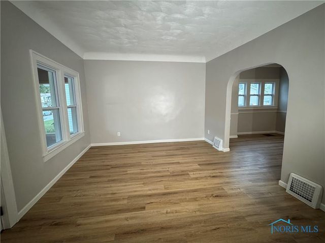 302 Warrington Road, Toledo, OH 43612