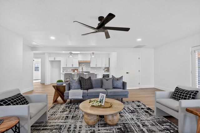 3409 W Cuthbert Ave, Midland, TX 79703