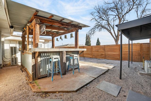 3409 W Cuthbert Ave, Midland, TX 79703