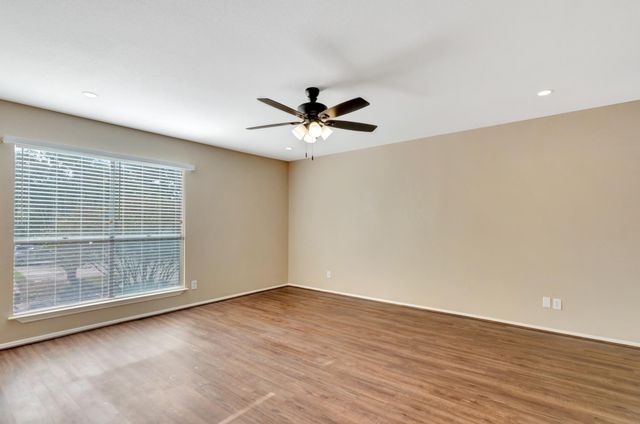 14555 Wunderlich Drive 2902, Houston, TX 77069