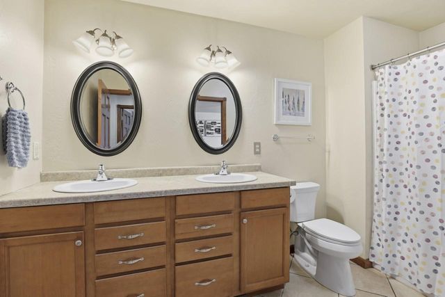 922 DENISE COURT, Kaukauna, WI 54130