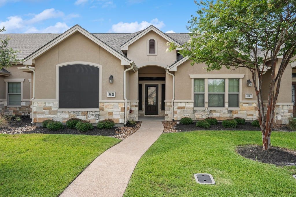 3821 Estes Park, College Station, TX 77845