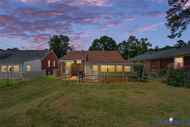750 Hampton Rd, Petersburg, VA 23805