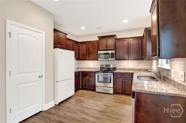 113 Wall Street, Savannah, GA 31405