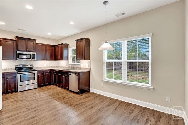 113 Wall Street, Savannah, GA 31405