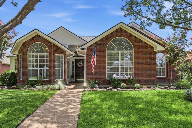 1324 Falcon Drive, Lewisville, TX 75077