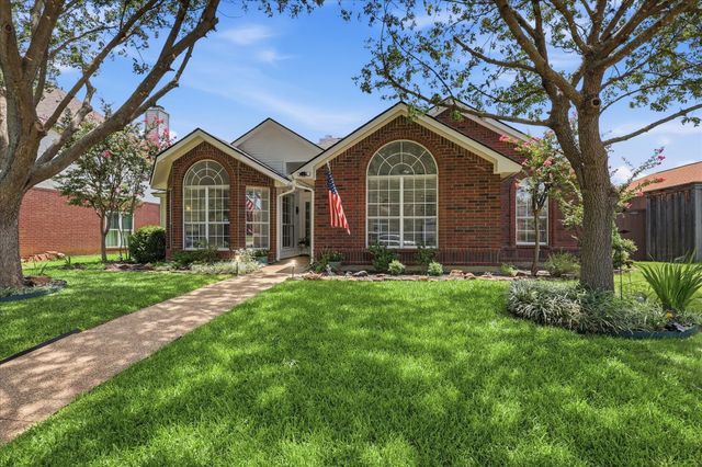 1324 Falcon Drive, Lewisville, TX 75077