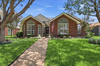 1324 Falcon Drive, Lewisville, TX 75077