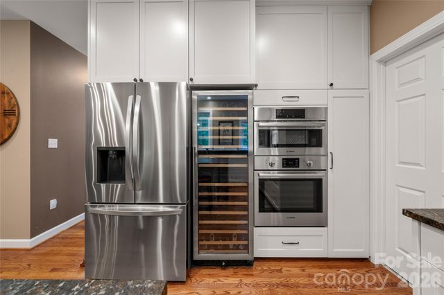 100 Welwyn Lane, Asheville, NC 28805