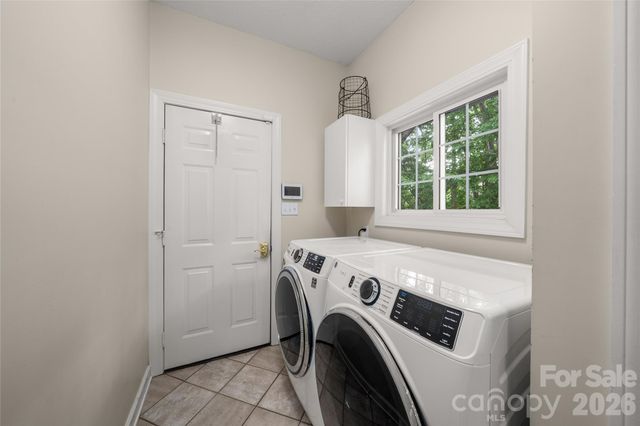 100 Welwyn Lane, Asheville, NC 28805