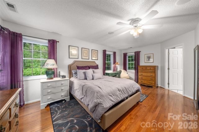 100 Welwyn Lane, Asheville, NC 28805