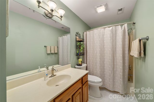 100 Welwyn Lane, Asheville, NC 28805