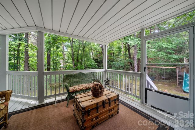 100 Welwyn Lane, Asheville, NC 28805