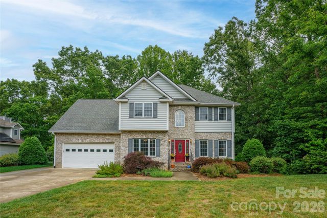 100 Welwyn Lane, Asheville, NC 28805