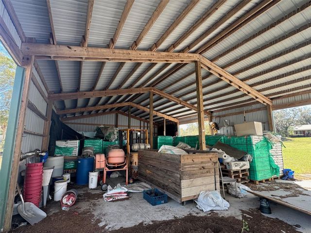 1065 S MASSACHUSETTS AVENUE, Deland, FL 32724