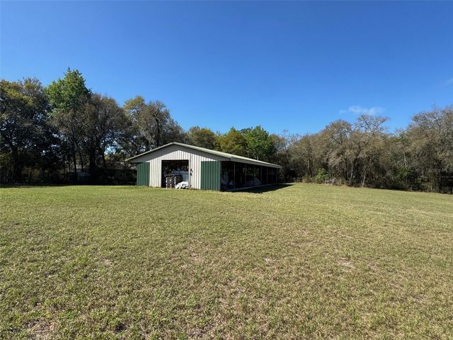 1065 S MASSACHUSETTS AVENUE, Deland, FL 32724
