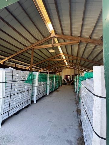 1065 S MASSACHUSETTS AVENUE, Deland, FL 32724