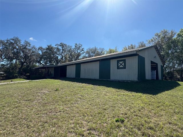 1065 S MASSACHUSETTS AVENUE, Deland, FL 32724