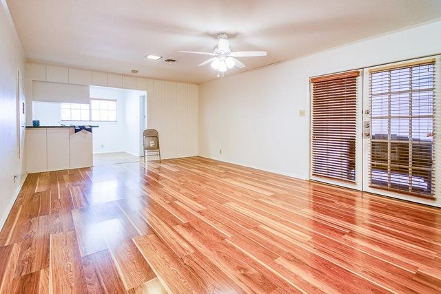 701 Brock Dr, Corpus Christi, TX 78412
