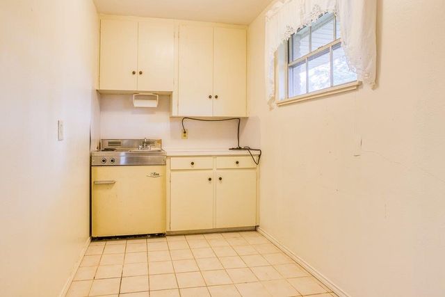 701 Brock Dr, Corpus Christi, TX 78412