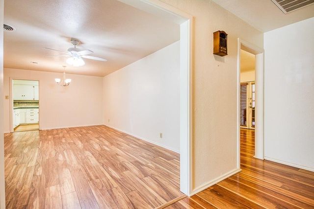 701 Brock Dr, Corpus Christi, TX 78412