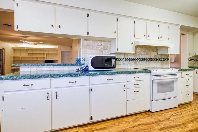 701 Brock Dr, Corpus Christi, TX 78412