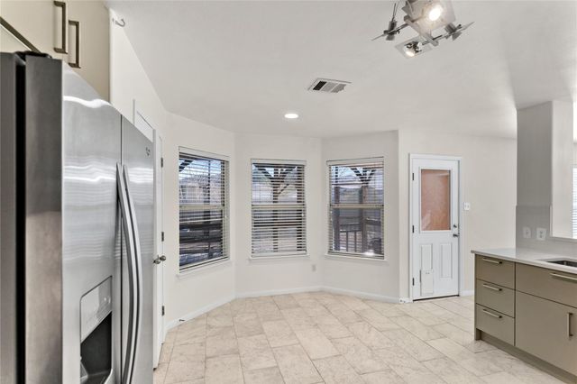 2051 Cambria DR, Buda, TX 78610