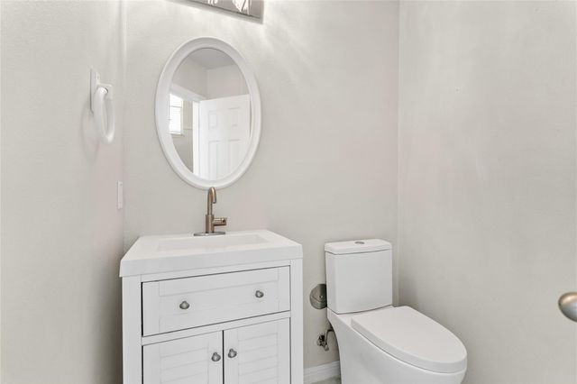 2051 Cambria DR, Buda, TX 78610