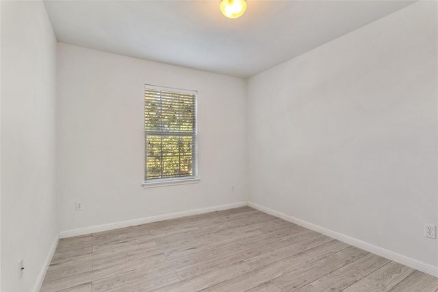 2051 Cambria DR, Buda, TX 78610