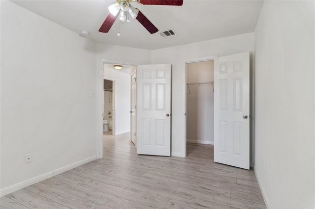 2051 Cambria DR, Buda, TX 78610