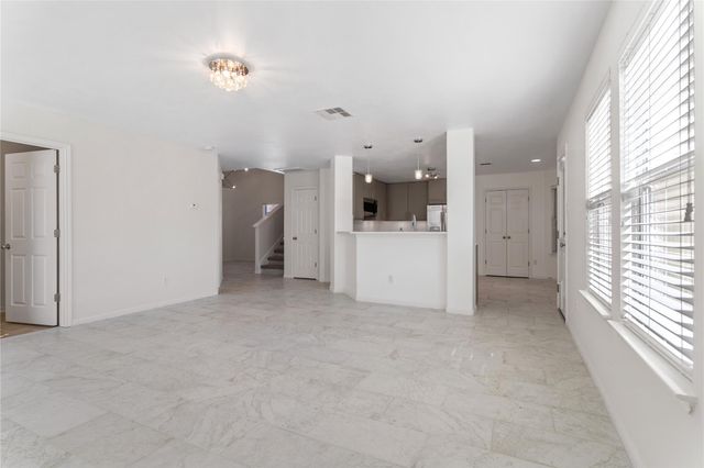 2051 Cambria DR, Buda, TX 78610