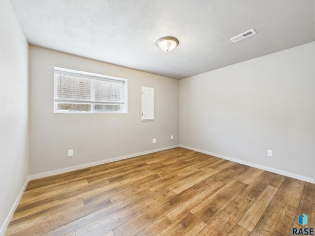 905 Fanning St Street, Tea, SD 57064