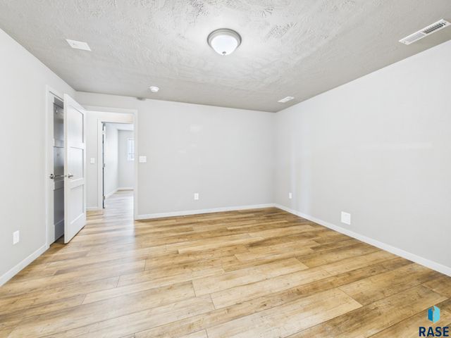 905 Fanning St Street, Tea, SD 57064