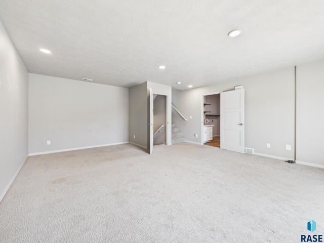 905 Fanning St Street, Tea, SD 57064