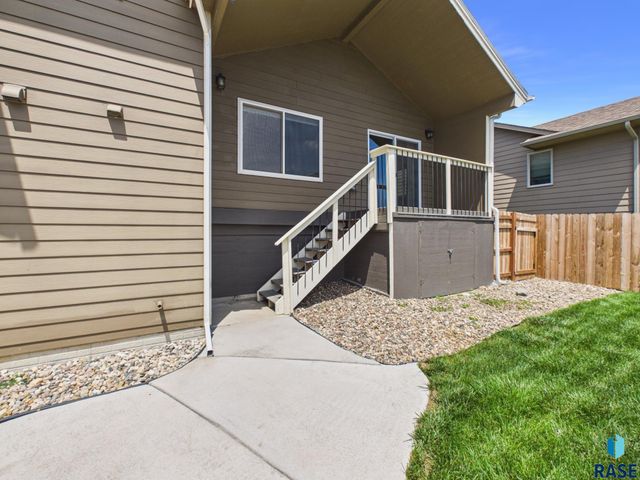 905 Fanning St Street, Tea, SD 57064