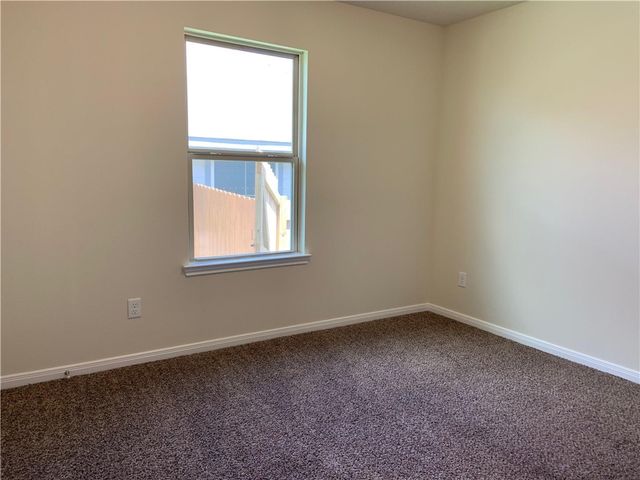 139 Bates Ct, Huntsville, TX 77320