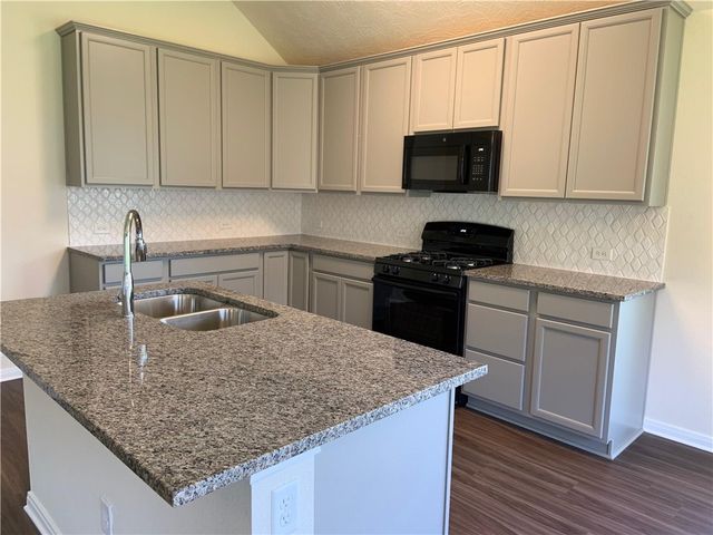 139 Bates Ct, Huntsville, TX 77320
