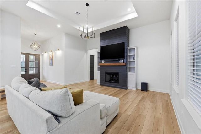 9448 Acadian Way, Orange, TX 77630