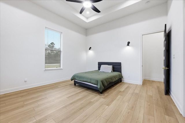 9448 Acadian Way, Orange, TX 77630