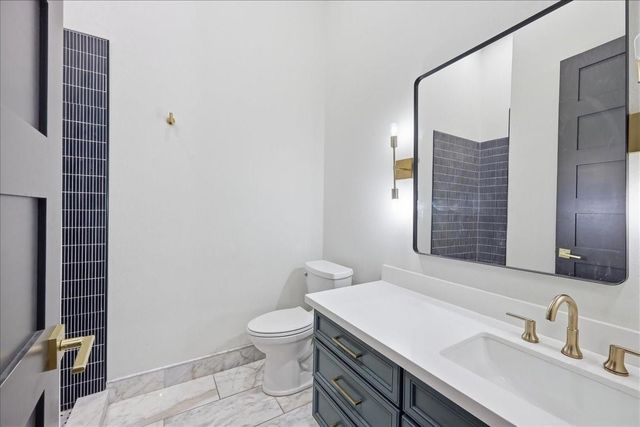 9448 Acadian Way, Orange, TX 77630